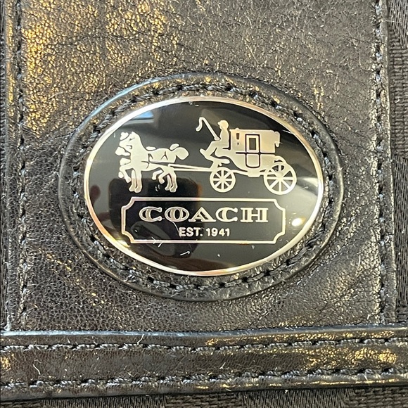 Coach Black Signature Jacquard Snap Large Trifold Wallet Credit Cards Checkbook - Picture 1 of 9